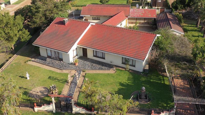 4 Bedroom Property for Sale in Riviersonderend Western Cape